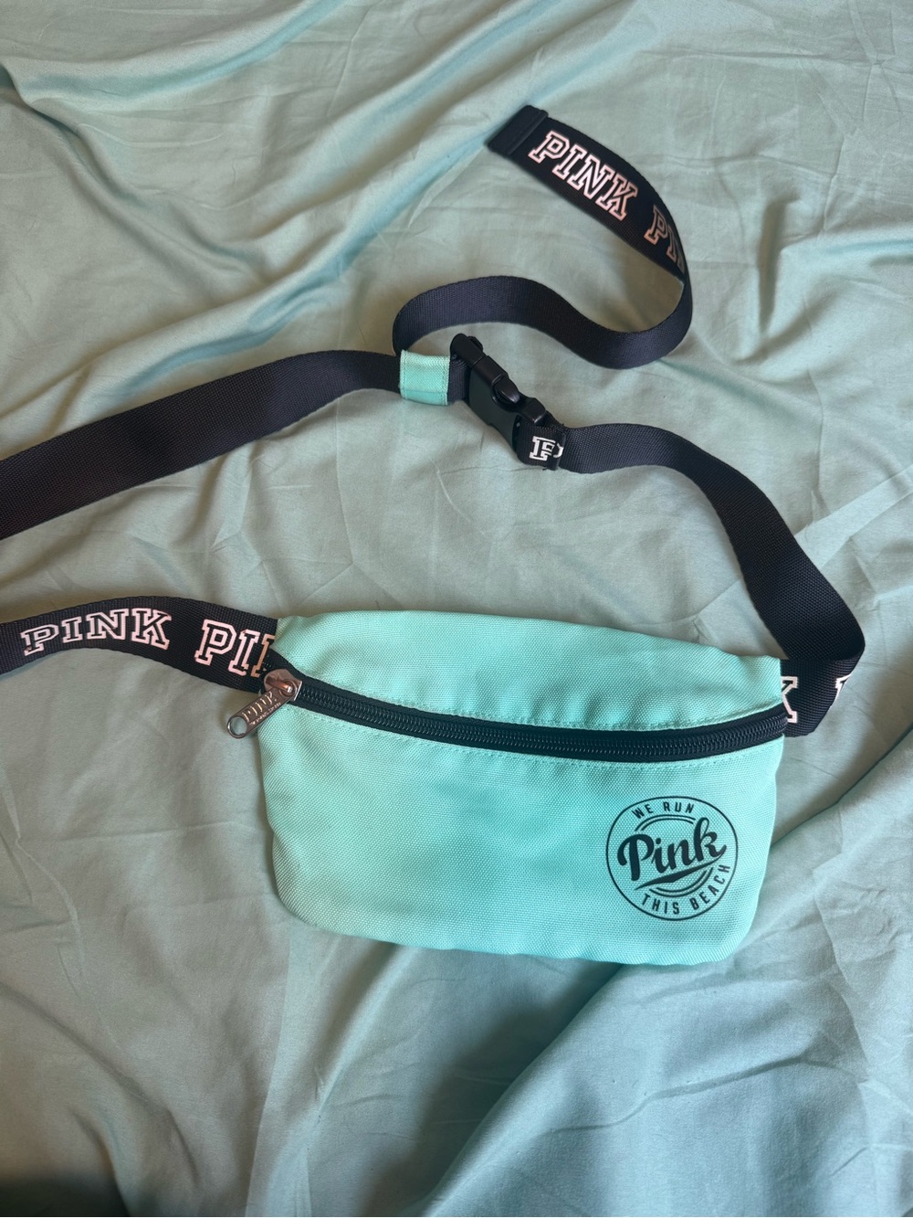 PINK Victoria's Secret Mint Green Crossbody Fanny Pack with Black Strap